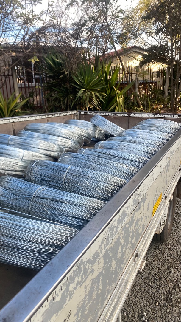 Plain wire