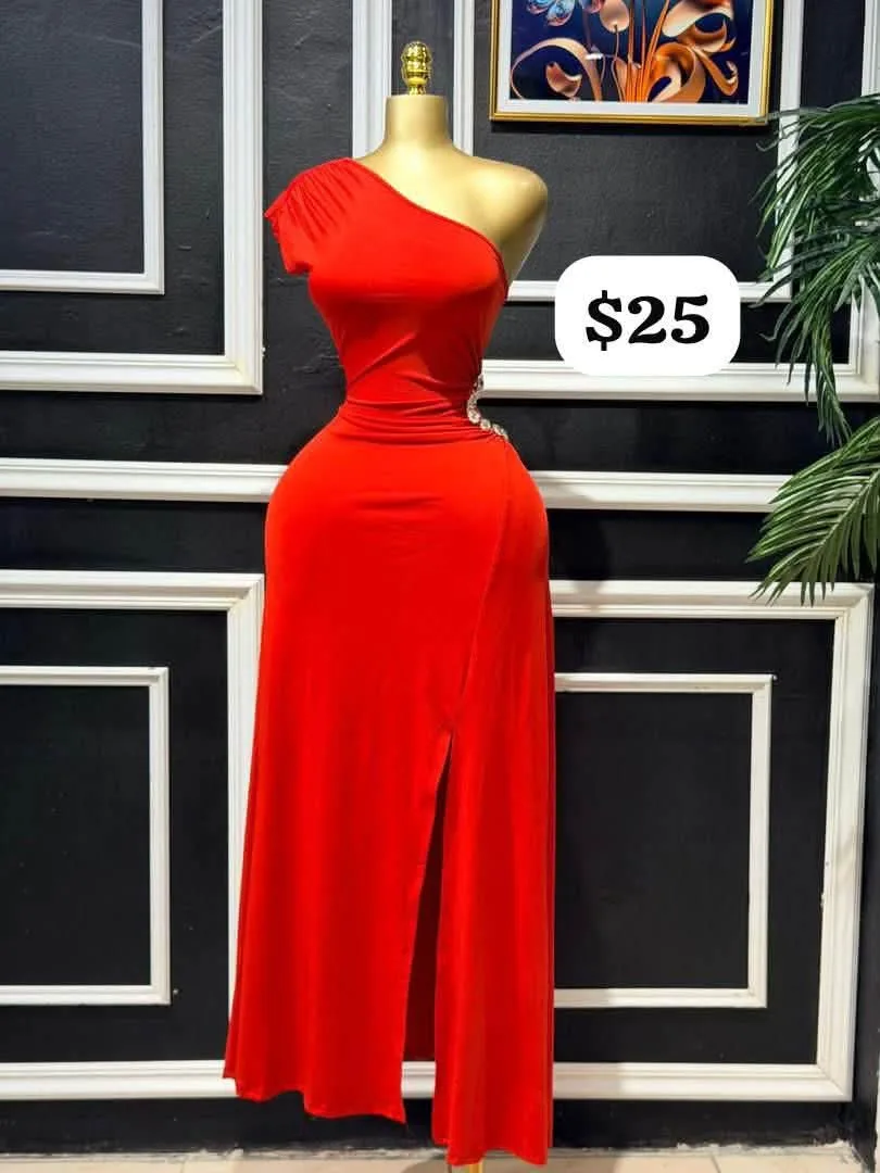 Red One-Shoulder Evening Dress