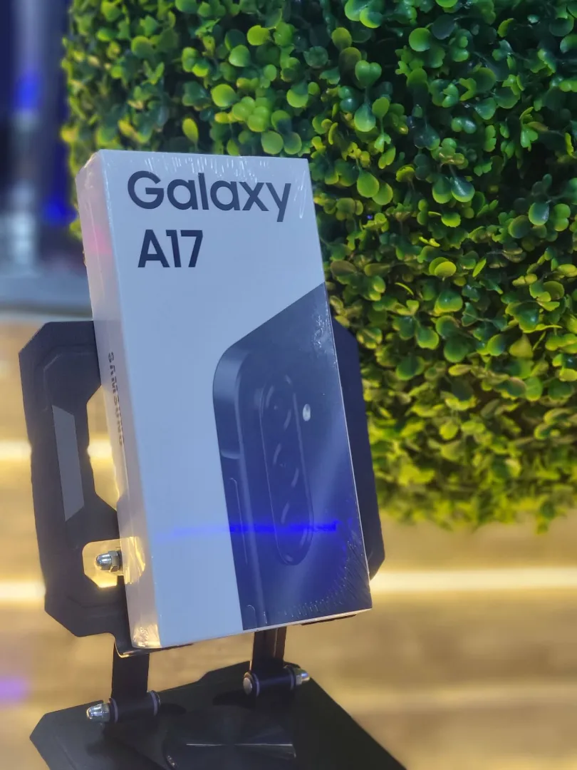 Samsung Galaxy A17 Smartphone