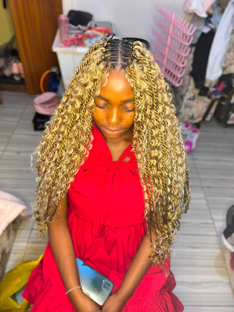 Beautiful Blonde Braided Hairstyle