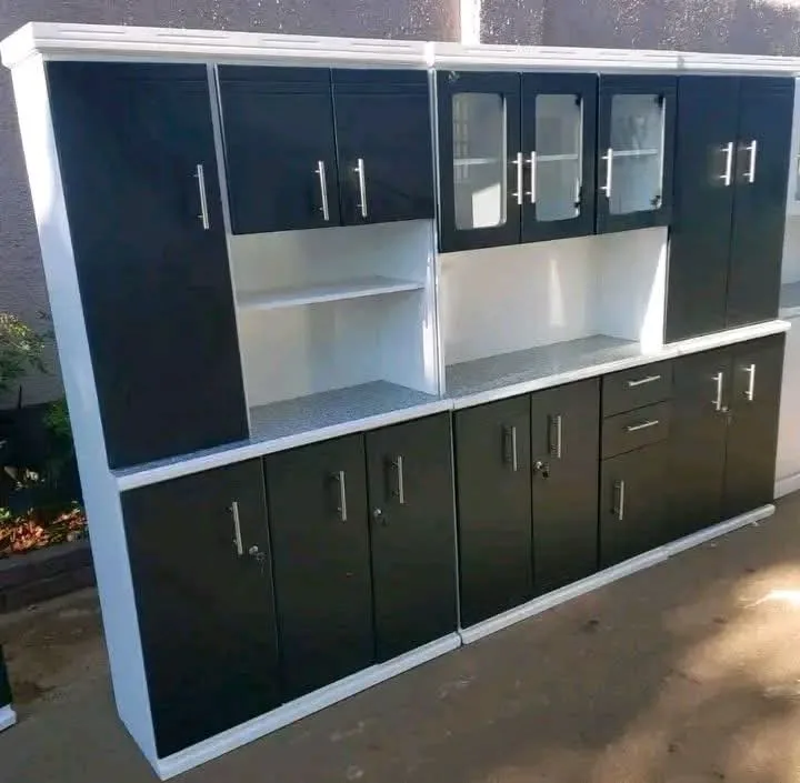 Black and White Kitchen unit