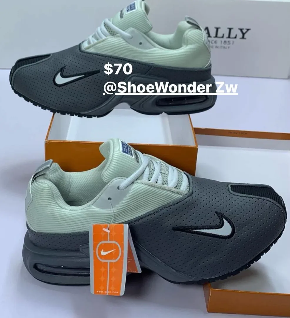 Nike Air Max Sneakers