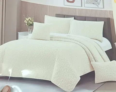 Luxury Teddy Fleece Comforter Set – Off-White/ivory