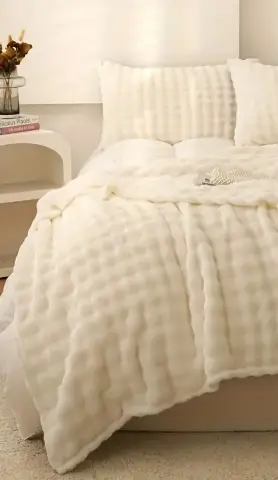Cloud Plush Bubble Tufted Comforter Set – Cream Beige